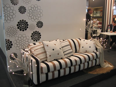 軟體家具行業(yè)出臺新標準 勿忽視甲醛外的危害物 -家居快訊-上海搜房裝修家居網(wǎng)