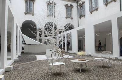 TRECA崔佧\x26 新浪家居法國藝術(shù)睡眠游學(xué)之旅|游走街頭打開米蘭時(shí)尚地圖